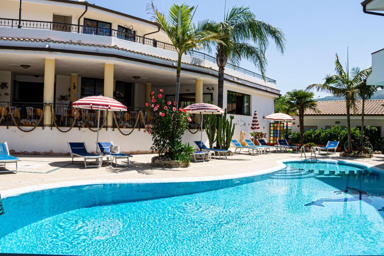 Hotel L'Ancora Capo Vaticano Ngoại thất bức ảnh